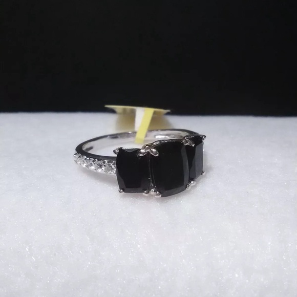 Vintage Black Jade Ring 3- Stone Platinum Over Sterling Silver Size 10 US - Picture 5 of 9